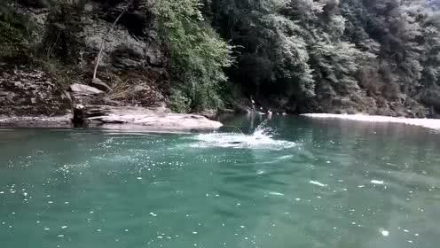 孤岛逃亡2